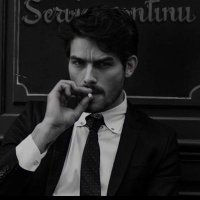 خُرافي (@maybe_writer) 's Twitter Profile