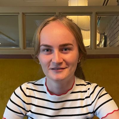 Avrilwhite23's profile picture. likes/retweets are not endorsements