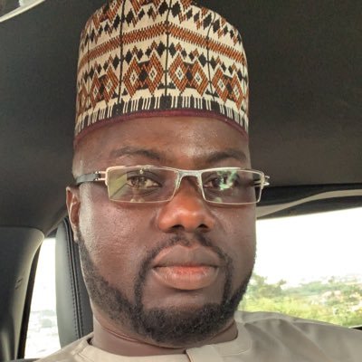 👨🏾‍💻 Tech Entrepreneur   🚜 Agribusiness Consultant     🎤 Political Commentator