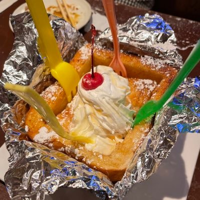 趣味垢。メタルとネコとサッカーが好きな汚いおっさん。