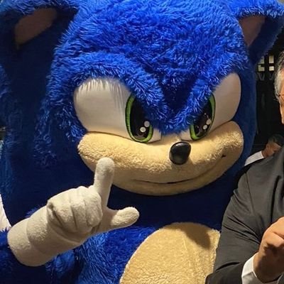 Todo mundo fala do Sonic feio, MAS OLHA ESSE PÔ KKKKKKKKKK