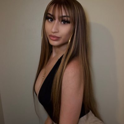 idalistrades1__'s profile picture. Investor @TrustFundVC. Helping founders scale in https://t.co/4e8KgA53NQ. NYT Bestselling Author, founded Nasty Gal.