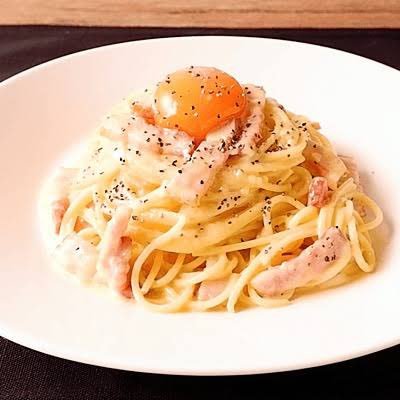 慶應経済2年/アフリカ/開発経済学・比較政治学・文化人類学/たこ焼きのたこをチキンにしたやつ売りたい/来年休学/🇰🇭🇱🇦🇹🇭🇻🇳🇰🇪🇦🇪→🇰🇭→🇹🇬 #フランス語猛勉強中
