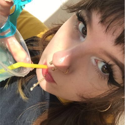 BitzIcky's profile picture. 22 | She/Her