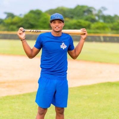 #uncommitted |2025| 16 years old| From Dominican Republic 🇩🇴 |OF/LHP/1B| HS Team: |Máximo academy|