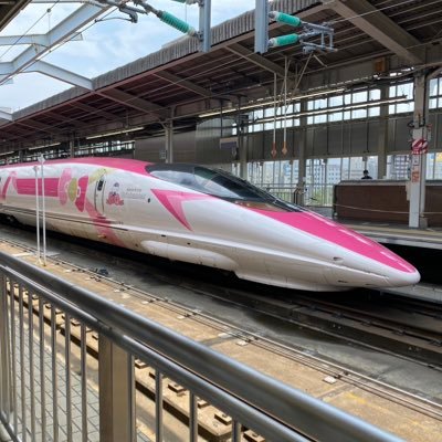 studylog_k's profile picture. ひとりは夫婦のために、夫婦はひとりのために。ジョングレイ本で夫婦関係を研究、実際の生活のなかで実践中。夫サラリーマン、わたし無職。整理収納に興味がある片付け下手。