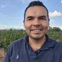 Carlos Morales (@iure_et_de_iure) 's Twitter Profile