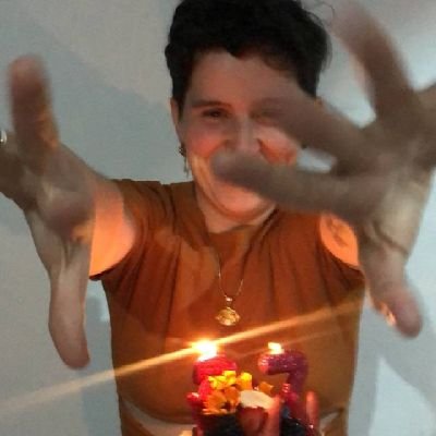 procurando transver o mundo

♋

ela/dela 🏳️‍🌈