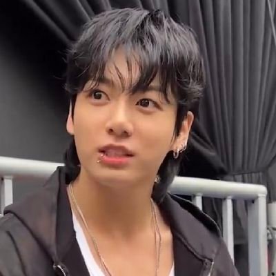 jungkook1448325's profile picture. @jungkookofficial