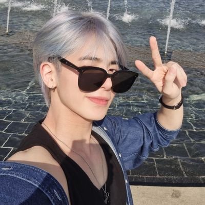 kingtyuniieee02's profile picture. 예쁜 쓰레기 :D • txt • enhypen • fan account