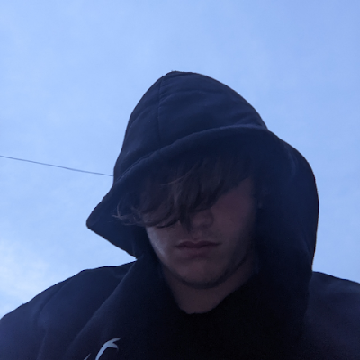 SkaterTux's profile picture. 