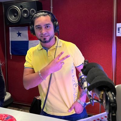 Dj DABNEY Martínez Panama  Locutor de Fabulosa Estéreo 100.5FM #ShortcutFabulosa