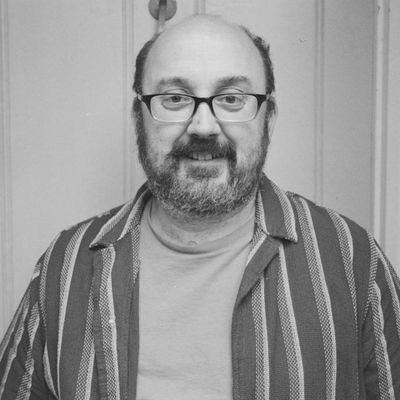 Writer, artist. Your England, Pop Up For Dummies, Peace Gazetteer.
Studio in Margate, working at Capel Salem, Pwllheli. Chair, Talking Birds, Coventry.