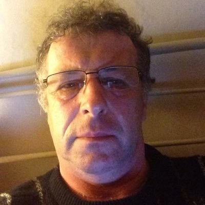Retired 59 year old surgeon and a rugby and cricket fanatic. Love following grassroots sport from welsh prem to welsh Unis. Proud grandfather of Morgan.