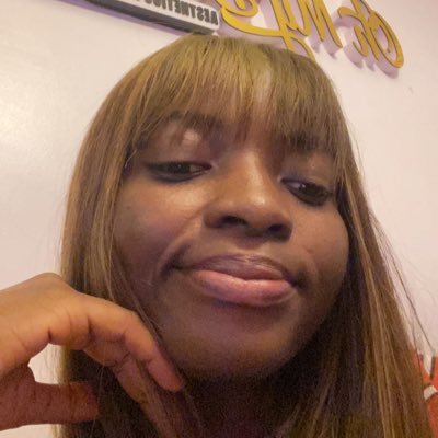 Exhausted . I write. Sometimes. 👉🏽https://t.co/Kw9hqOgVJv || I sell wigs, all the time 👉🏽 @lewahairs|| IG: @iwalewa_x.||imotolab@yahoo.com