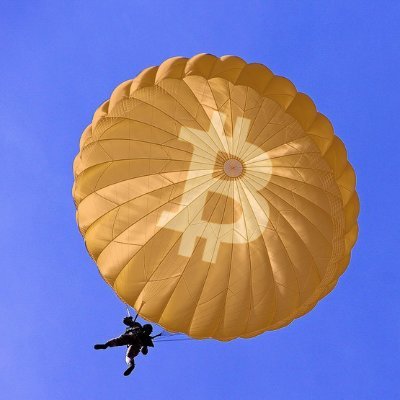 sixside's profile picture. Entreflâneur
.
Freedom maximalist