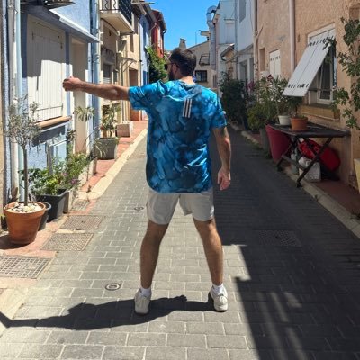 Iyadovich1's profile picture. Former Banker / MBA / A change starts within yourself / (Tweet X Whizz) #MiaSanMia ⚪️🔴 #Россия #لبنان 🇷🇺🇱🇧 V 🔻 Сила в правде