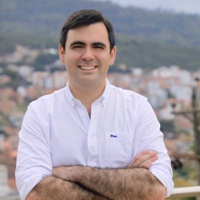 Ex Candidato a la Gobernación de Santander, Alcalde de Fblanca (2016-2019) Jefe Gabinete CAN (2021) 🇪🇨🇵🇪🇧🇴 🇨🇴 Abogado y Máster en Gobierno