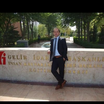 yeterlige tabi gelir uzmanı