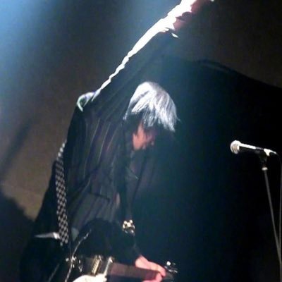 8匹の保護猫と生活🐱作曲編曲家&ギタリスト🎸酒と猫とロックンロールをこよなく愛す❤️THE ROLLING STONESを中心としてその周辺そのルーツとチルドレンℓσνє💕いつまでもMODでありたい😎 無言フォロー失礼します🙇♂️猫好き&音楽好き大歓迎です😸🎶