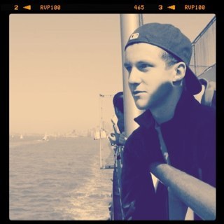 Brandon_s_Q's profile picture. Tha name is Brandon (: Im 16. Love music! Fear God.MB @musicismylyfee #floormance (Follow on instagram.)