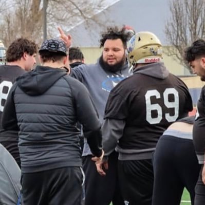Linebackers Coach - @Tabor_Football #1H1HB SBCC Football Alum-Tabor Football Alum Email: armandomezacasillas@tabor.edu 2️⃣0️⃣2️⃣4️⃣ Recruits sign up here!