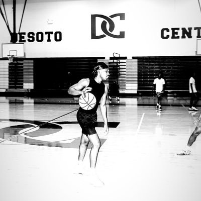 Desoto Central Basketball #1 | c/o 2025 | Guard | 6’0 | gpa : 3.8 | email: camspam07@gmail.com