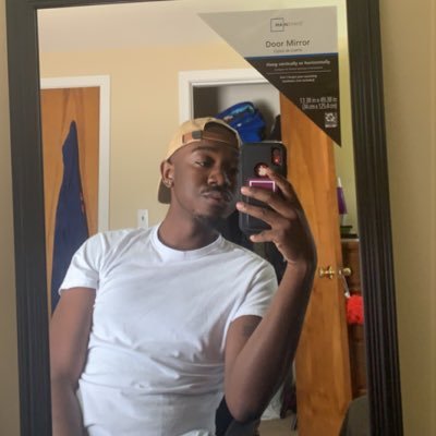cutts_x's profile picture. 