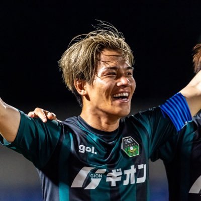 坂戸ディプロマッツFC⇨西武台高校 #11⇨法政大学 #11⇨福島ユナイテッドFC #18⇨SC相模原Instagram➡️https://t.co/fnhYfmchJ2