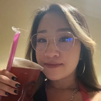 mirandaswlee's profile picture. Talking to myself as always. Art Director and designer. SF / LA / HK