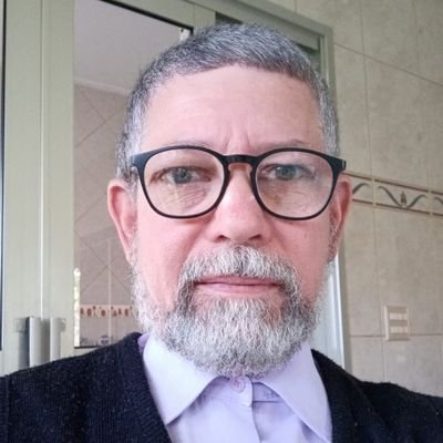 Advogado
Patriota
Libertas Quæ Sera Tamen