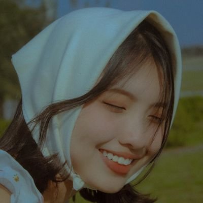 Michael85591631's profile picture. Award-winning introvert. Hipster-friendly writer. Incurable tv enthusiast.