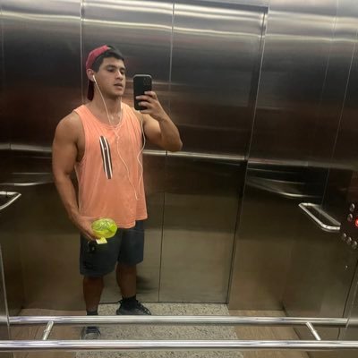 Gente, eu não sei usar isso aqui. Tenham paciência. Instagram: jonathanhaydend