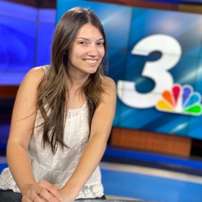 News Producer for @news3lv || SFSU Alumni || BA in Broadcast and Electronic Communications Arts