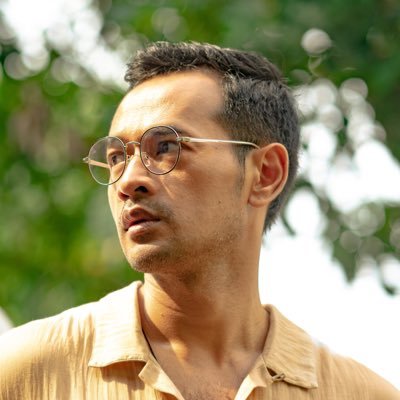 Actor. Indonesian. 🇲🇨 Instagram: @oks_antara