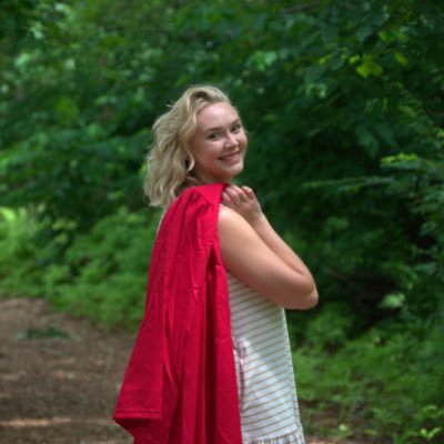 lindseymaeb's profile picture. i want people to be afraid of how much they love me