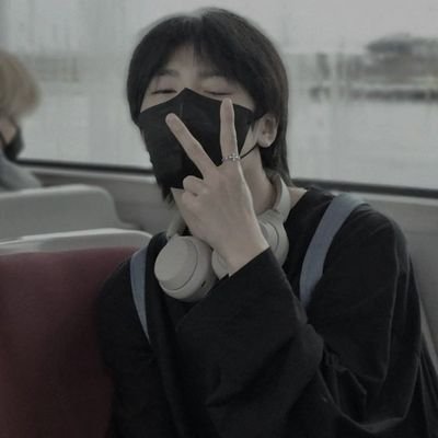 libotes's profile picture. 