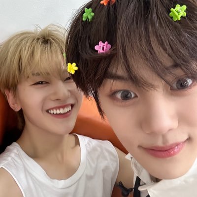 lovefies's profile picture. my rkive.