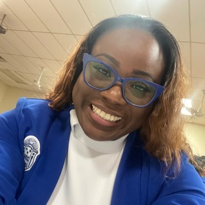 Wife👰🏾‍♀️|ELAR Educator👩🏾‍🏫|Boy Mom👩🏾‍🍼|Lifelong Learner📚|💙🤍🕊️