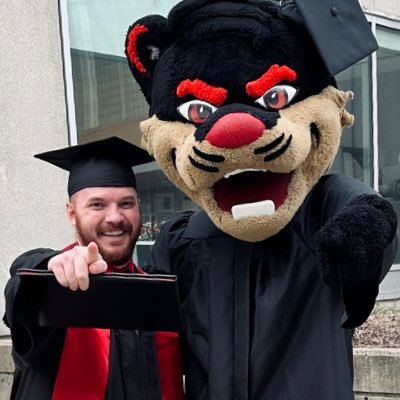 Proud UC Alumnus/Loyal Bearcat 🔴⚫️🐁⌨️ Probably fighting my dog for space on the couch. #GoBearcats