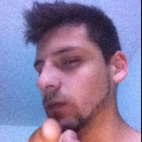 ArqRafe's profile picture. Hiperactivo, Geek y amante de la soledad acompañado de la musa musical y de los bellos momentos de la estetica visual