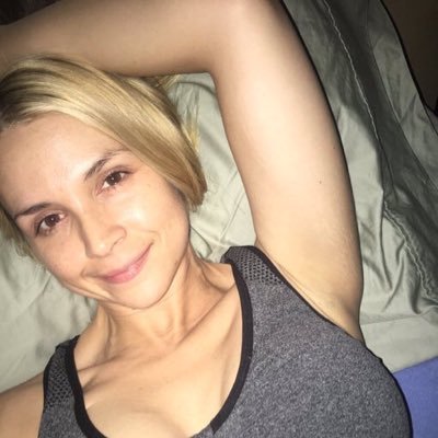 evelyn13600's profile picture. ❤️let the beauty of what you love be what you do👌