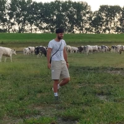 Larsvado's profile picture. nature