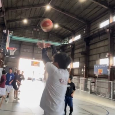 kag0kag0's profile picture. SES//大阪出身/趣味はダイエットです。と年中言ってます。/住まいは大阪になりました。/NBAや日本代表好きです🏀