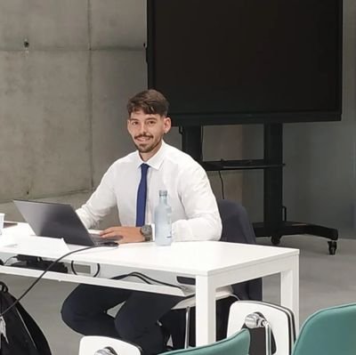 Psicología deportiva. Divulgación y Rendimiento
⚽ Málaga CF 💙🤍
🎓 Doctor en Psicología
📚 RRLL y RRHH