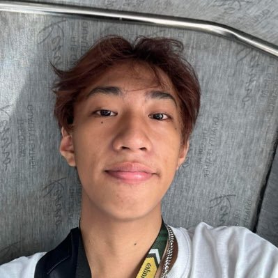 🧸
 Twitch: https://t.co/0kgGYBEciy
STREAM BUTTER!🧈: https://t.co/AMI8c5EybD…