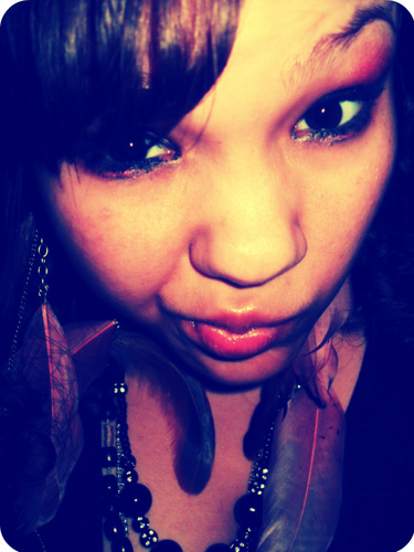 damn lil mamma badd! follow what im sayin? naw forreal follow what im sayin! followed what i was sayin? now follow dis bitch @chynaDoll_brit  =)