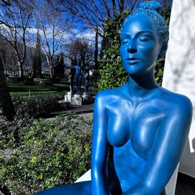 Katlegoangela's profile picture. Weird.......the good kind