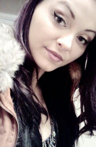 class of 2012 . & i putt 100% intoo everything i do , Status- taken but complicated #teambarbie