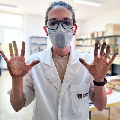 💀 Bioarchaeologist 👩‍🎓 Sessional Teaching Academic @mq_dha Archaeology of Death & Burial ⚰️ Co-Director for @RivDomBioarch Fieldschool for Bioarchaeology 🩻